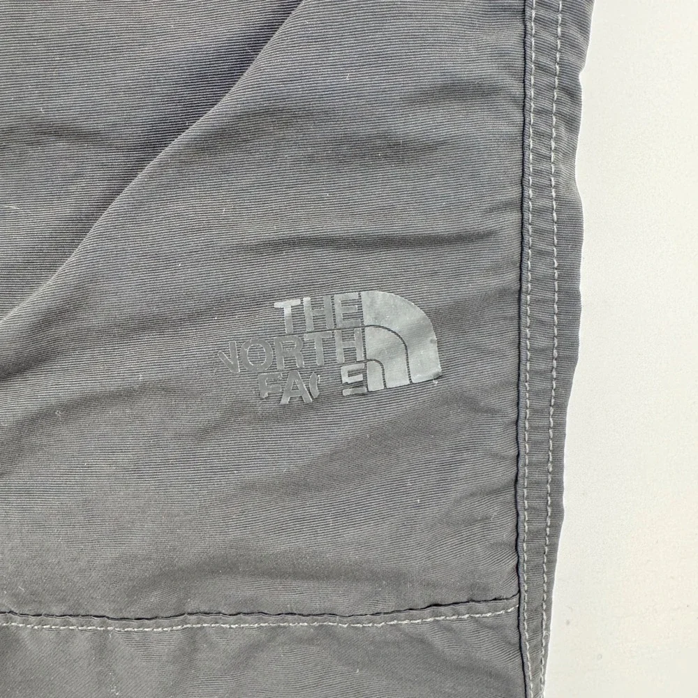 The North Face Mens Hiking Cargo Pants 30 Short Gray Nylon Tactical Outdoor